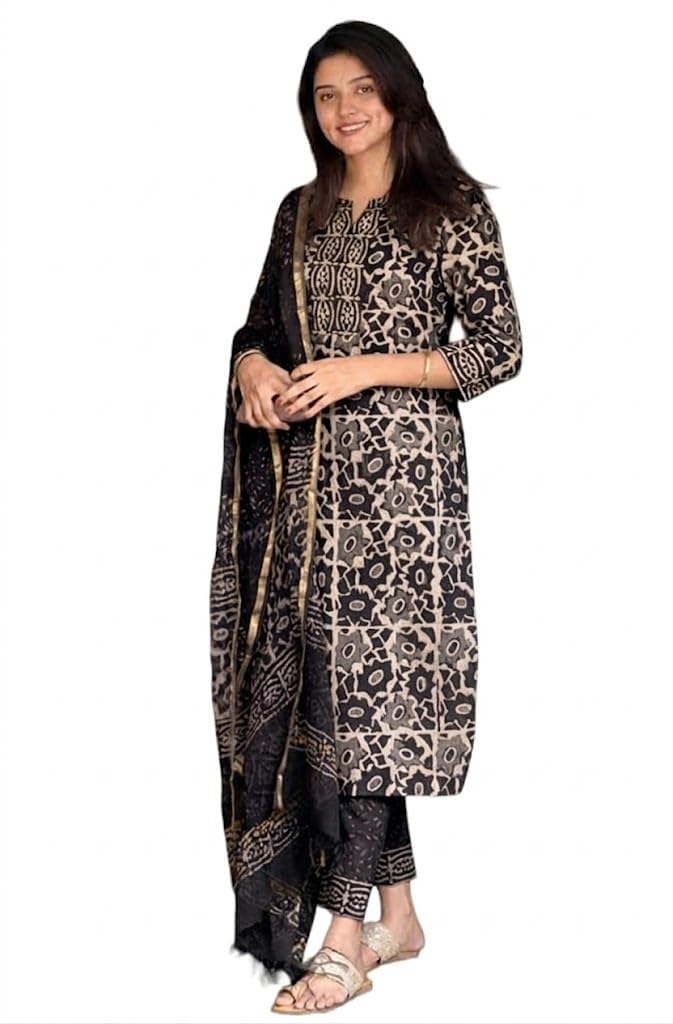KLOSIA Women's Printed Straight Kurta and Pant with Dupatta Set