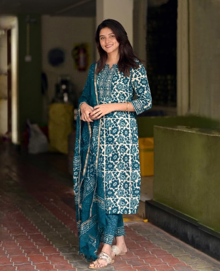 KLOSIA Women's Printed Straight Kurta and Pant with Dupatta Set