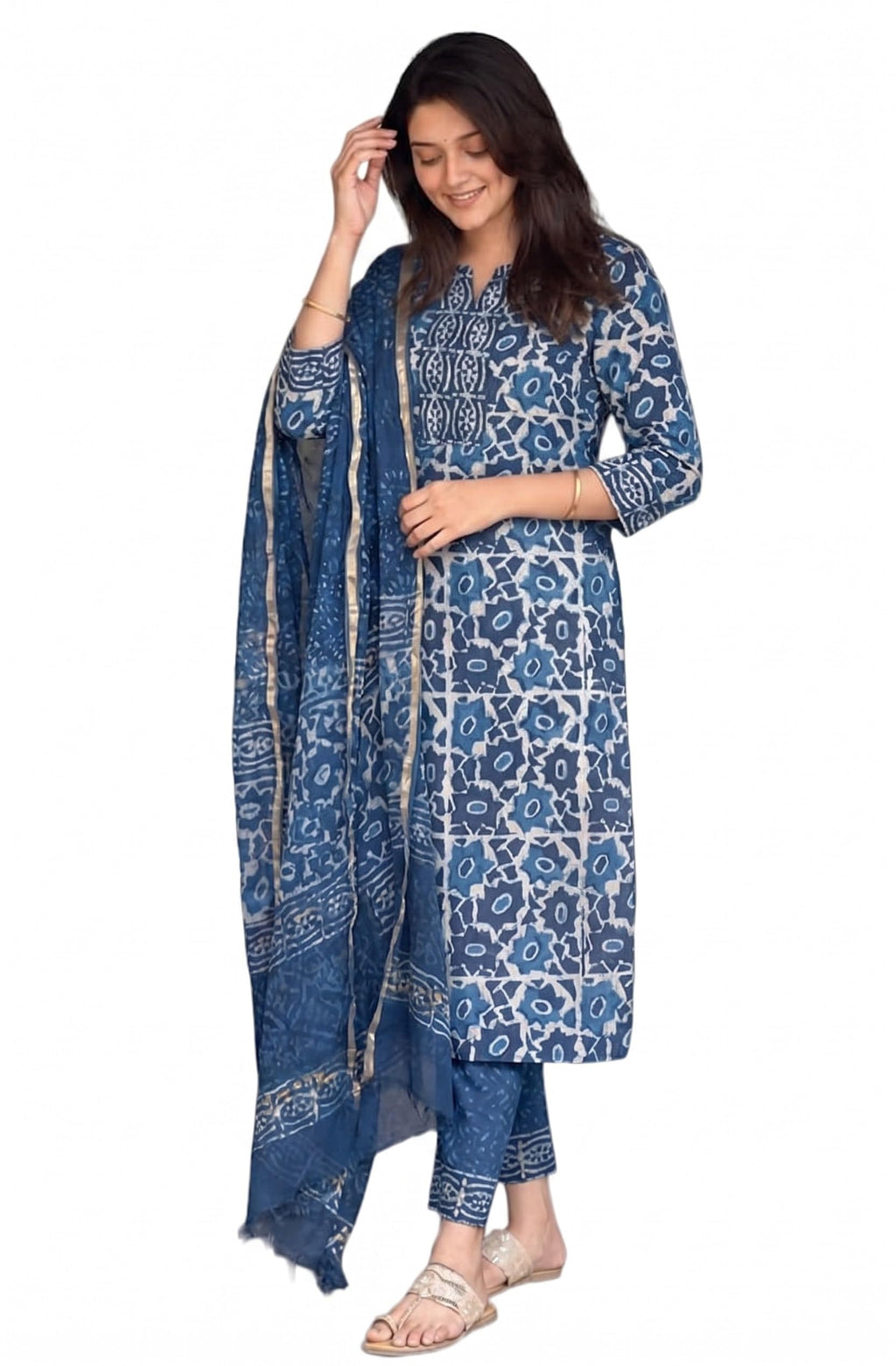 KLOSIA Women's Printed Straight Kurta and Pant with Dupatta Set
